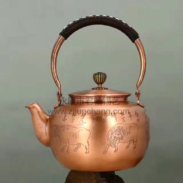 銅壺