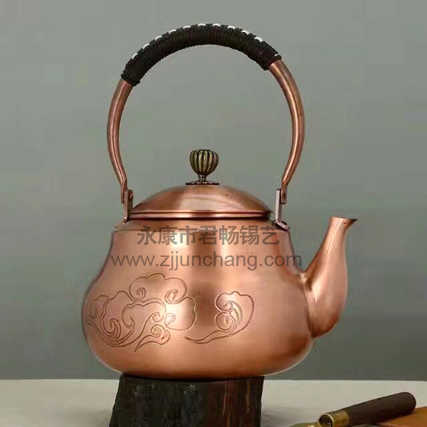 銅壺